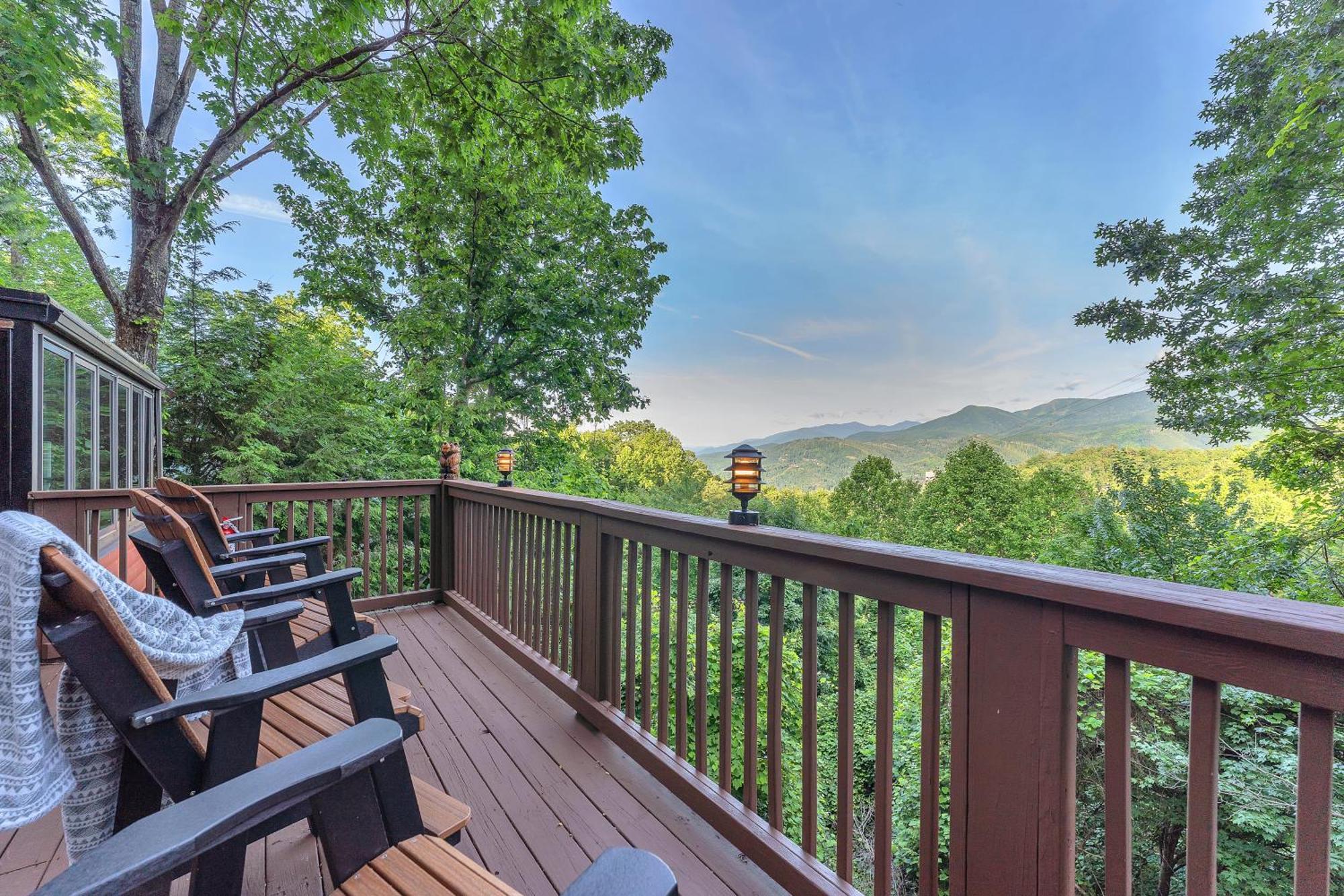 Family Chalet With Sauna, Hottub, Heavenly Views! Mins To Downtown! Gatlinburg Exterior foto